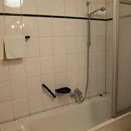 Zur Sonne Apartmán *